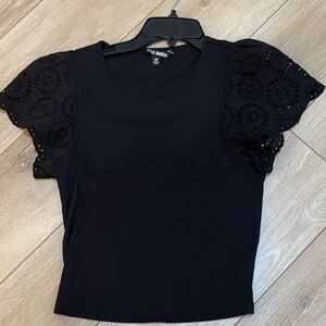 Steve Madden adorable eyelet sleeve Black Blouse